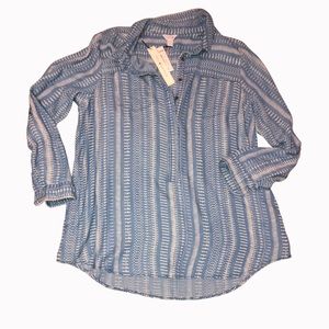 NWT Fleece Pattern Button Up